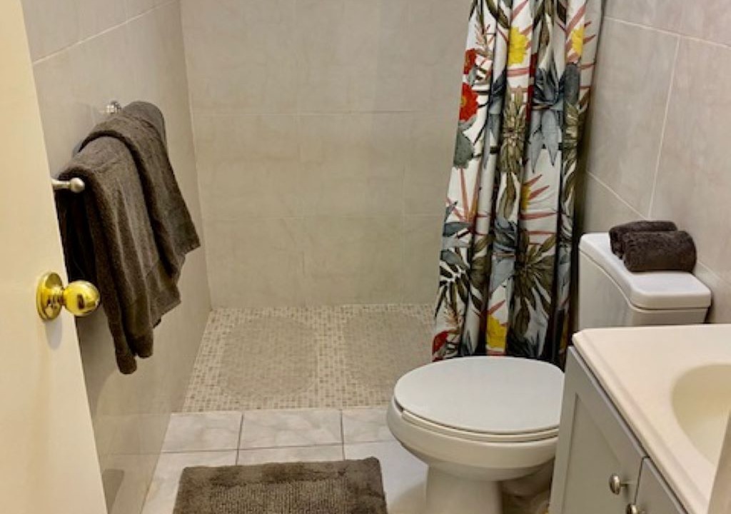 Photo of Bathroom in La Joya