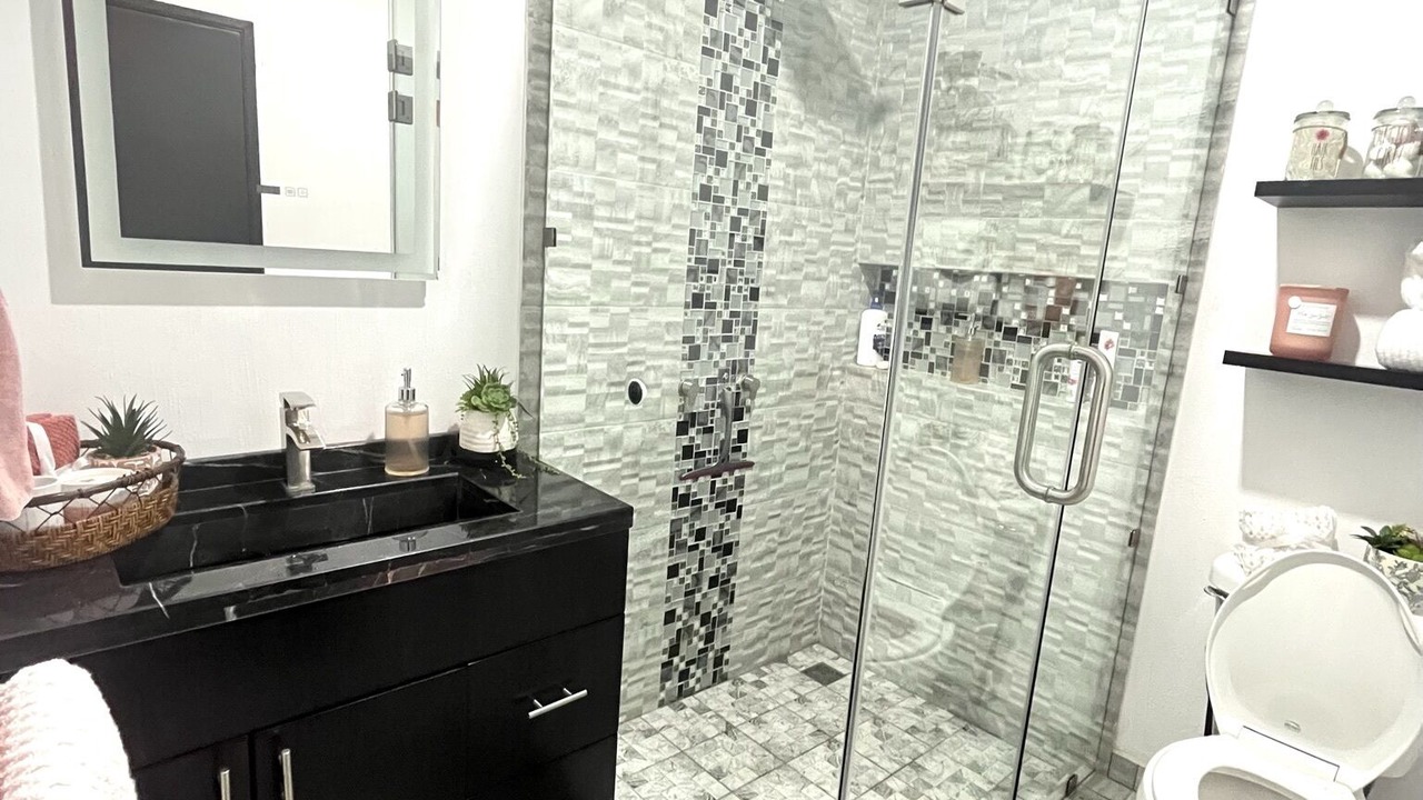 Photo of Bathroom in San Pedro Tlaquepaque