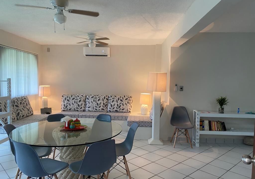 Photo of Livingroom in Ixtapa