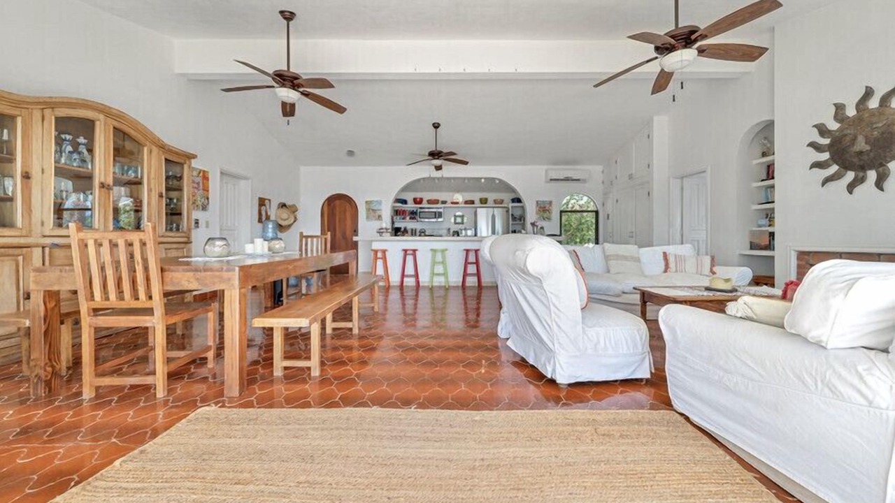 Photo of Bedroom in Pescadero