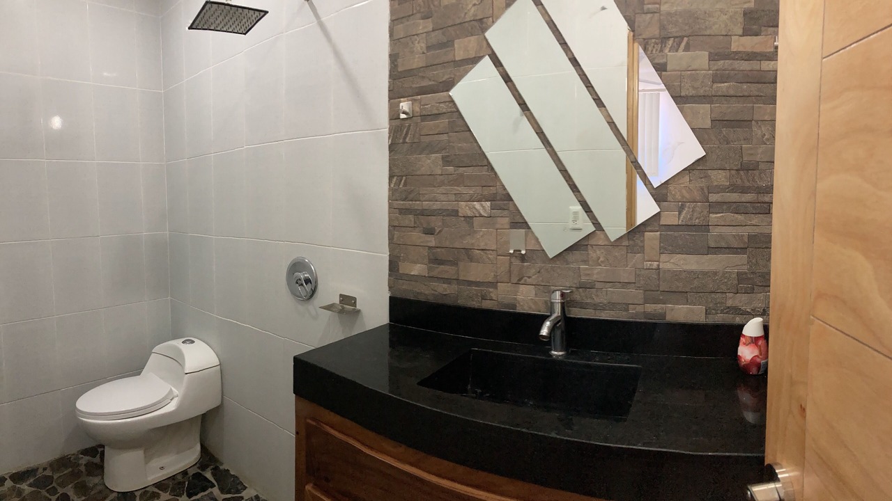 Photo of Bathroom in R
