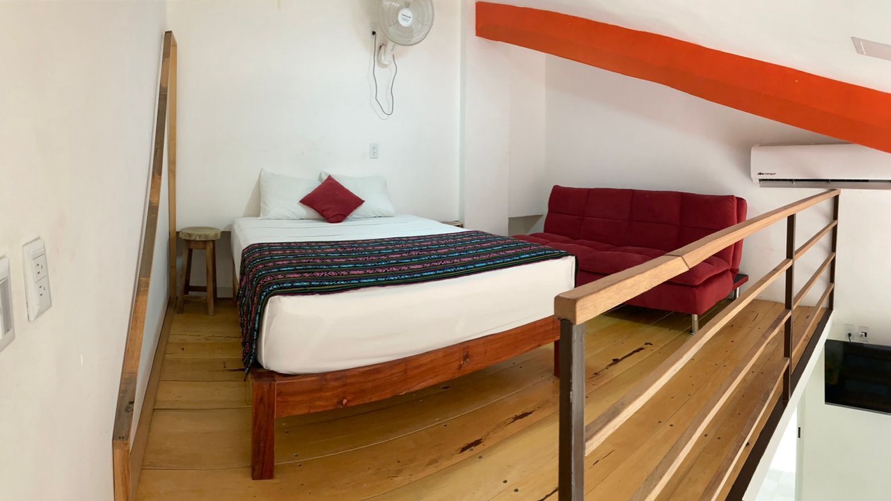 Photo of Bedroom in R