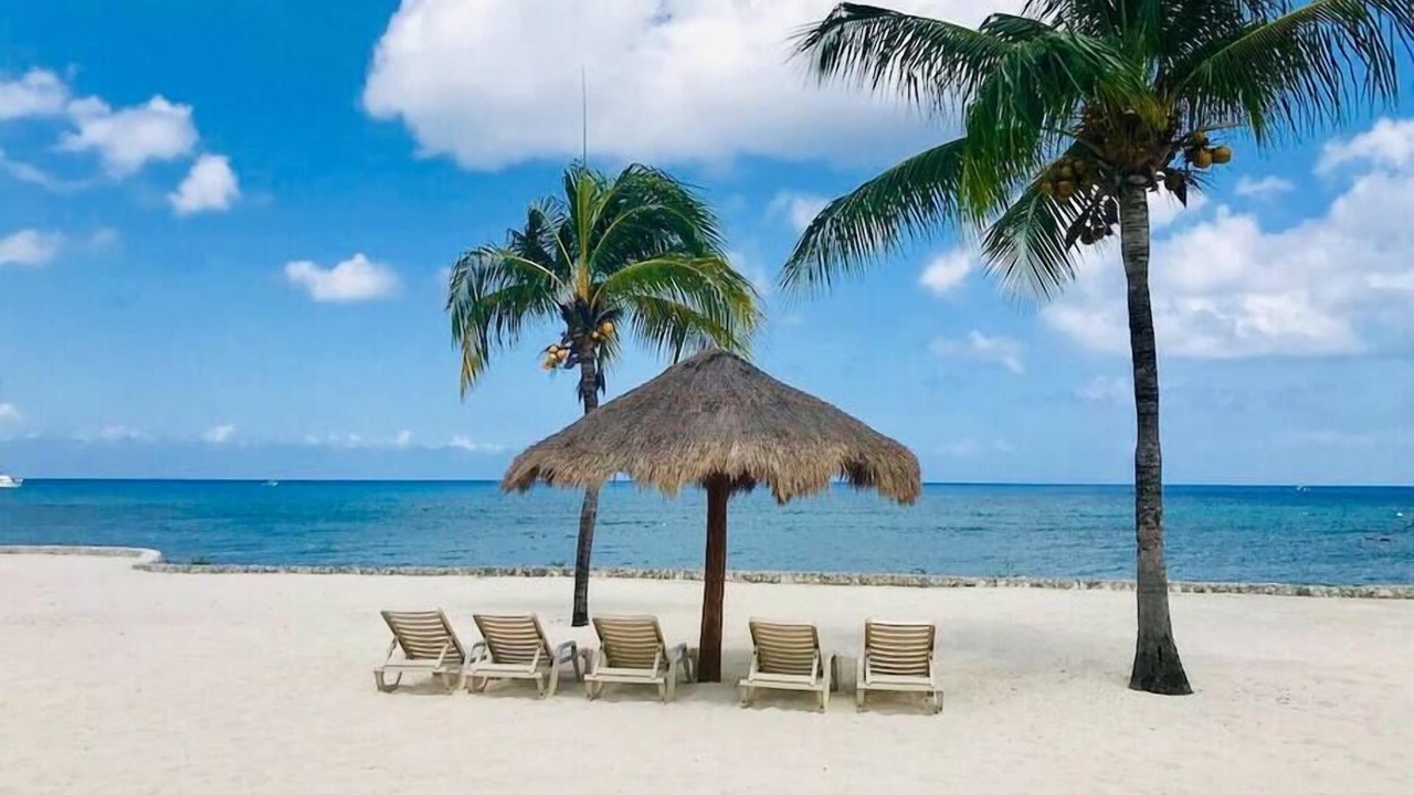 Photo of Others in Costa Maya