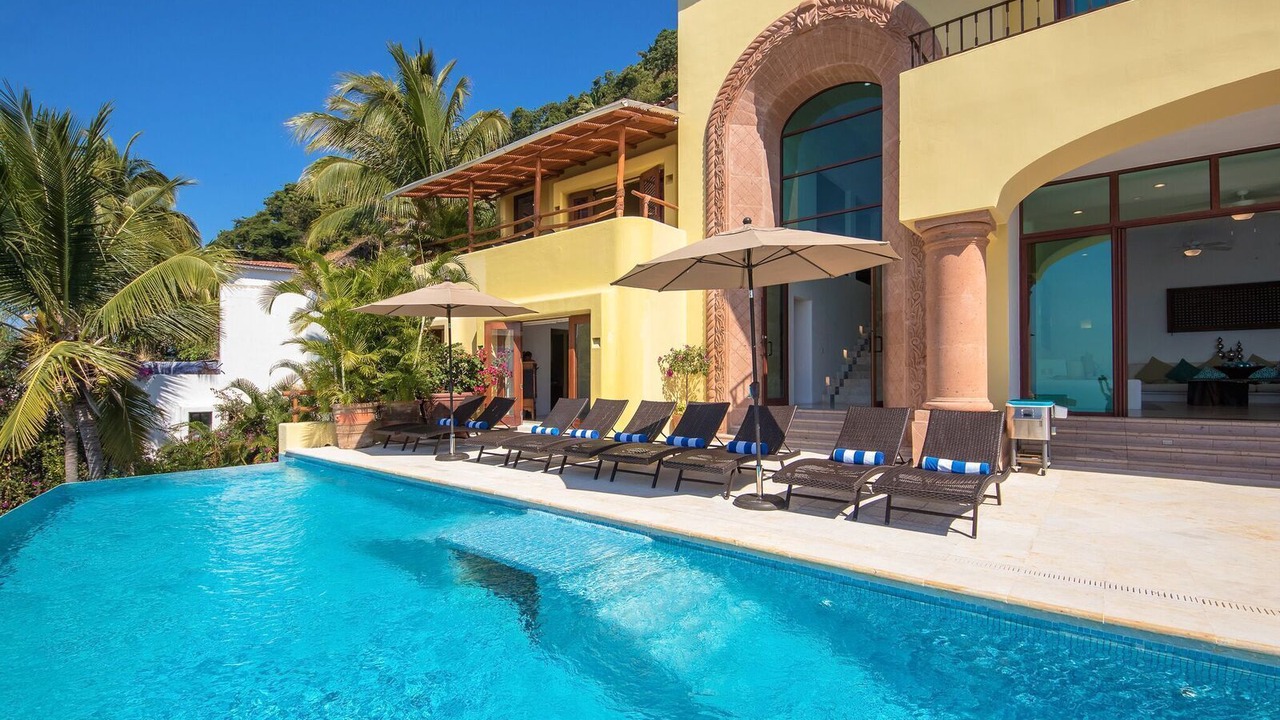 Photo of Outdoor in Conchas Chinas