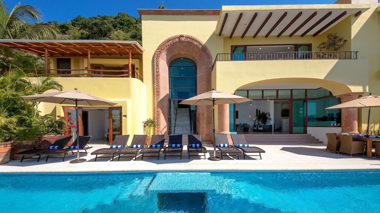 Photo of Outdoor in Conchas Chinas