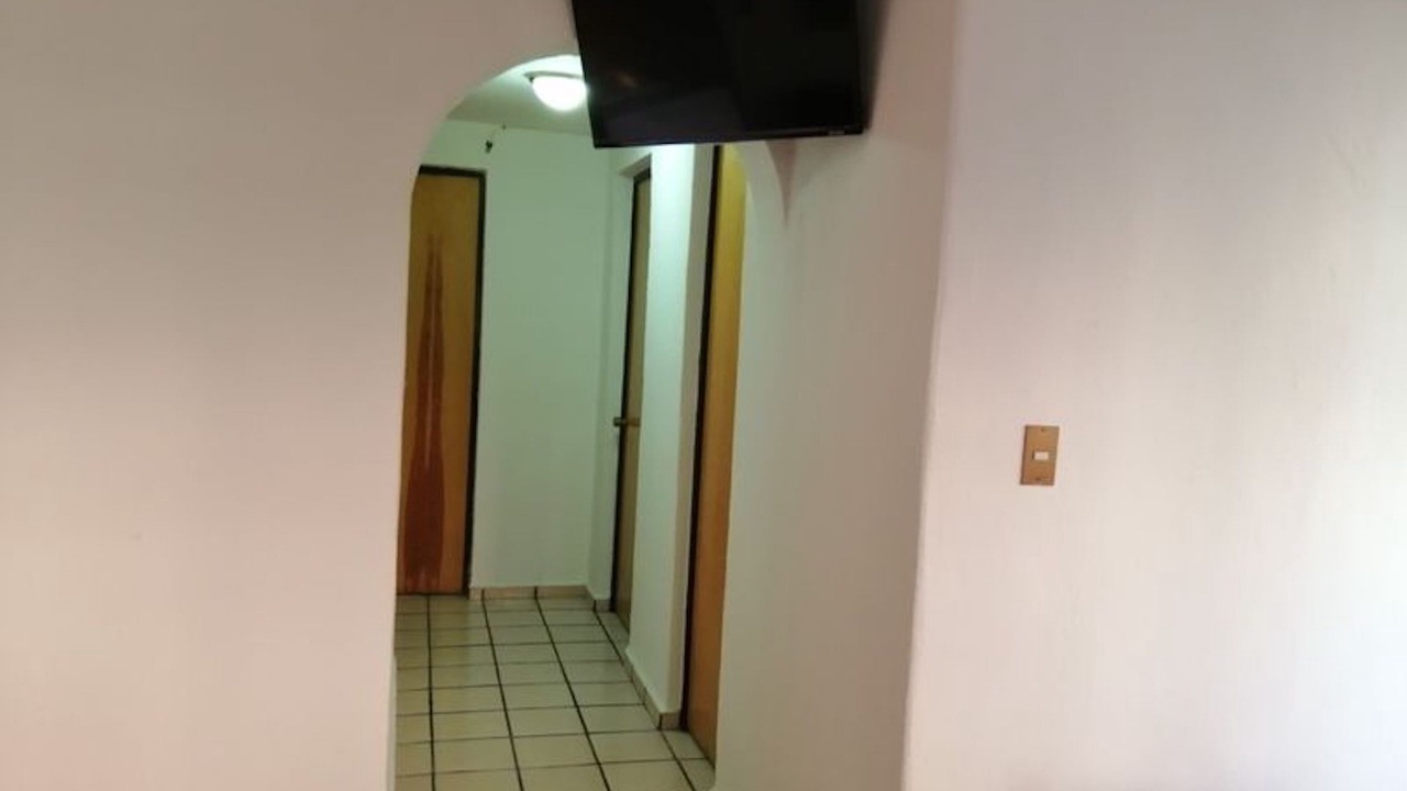 Photo of Others in zona dos extendida