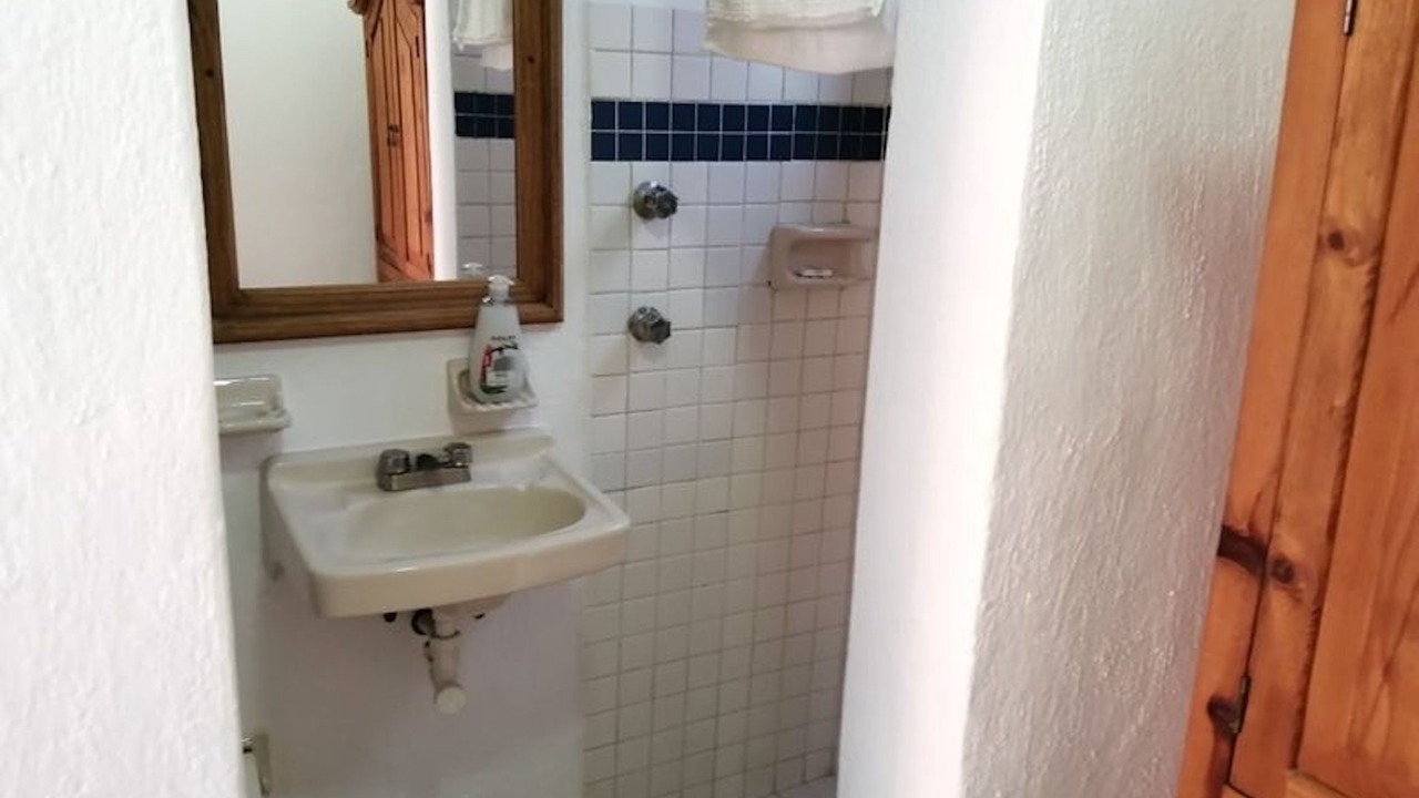 Photo of Bathroom in zona dos extendida