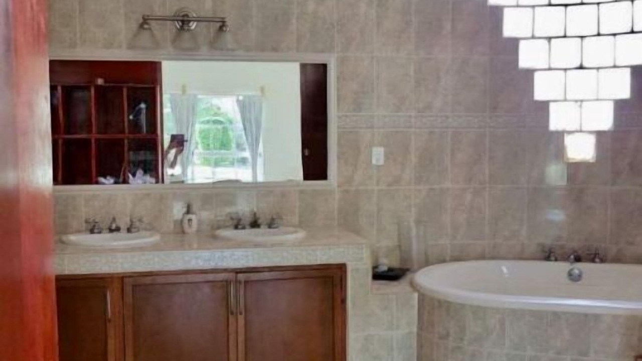 Photo of Bathroom in Alfredo V. Bonfil