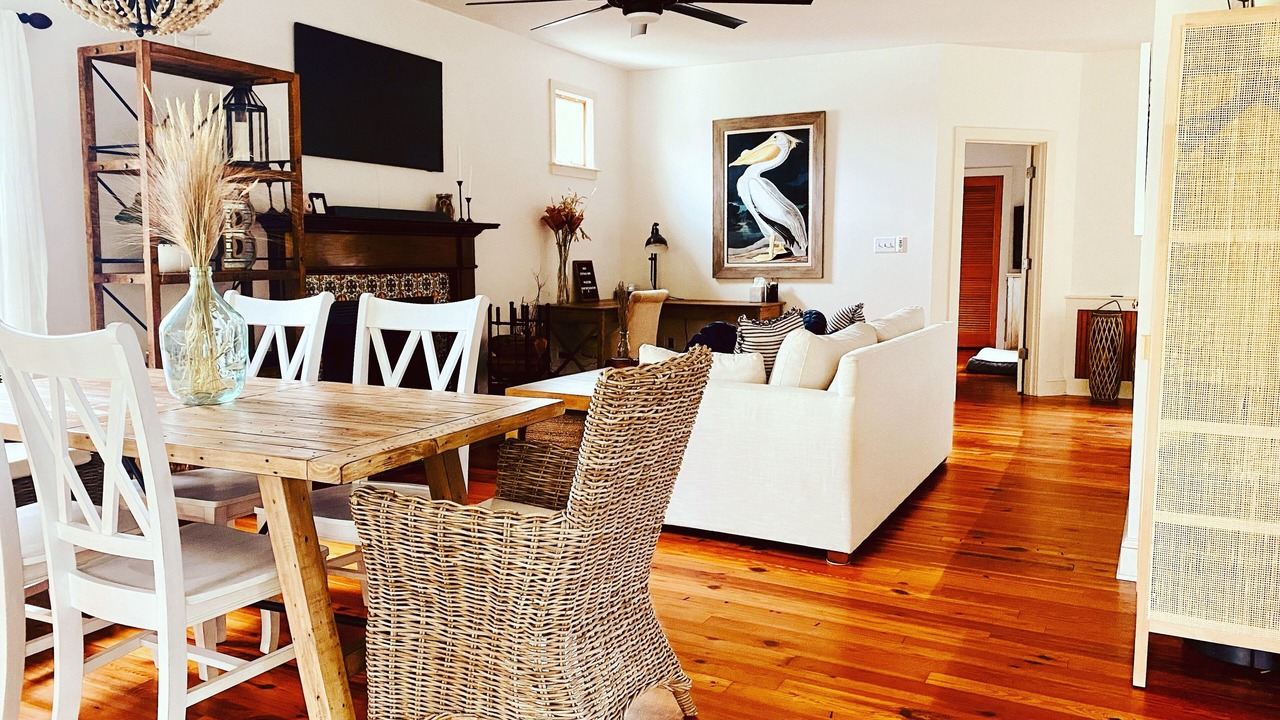 Photo of Livingroom in Morehead City