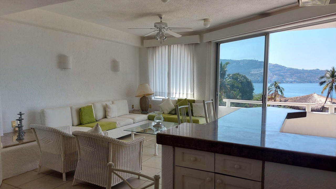 Photo of Bedroom in Farallon