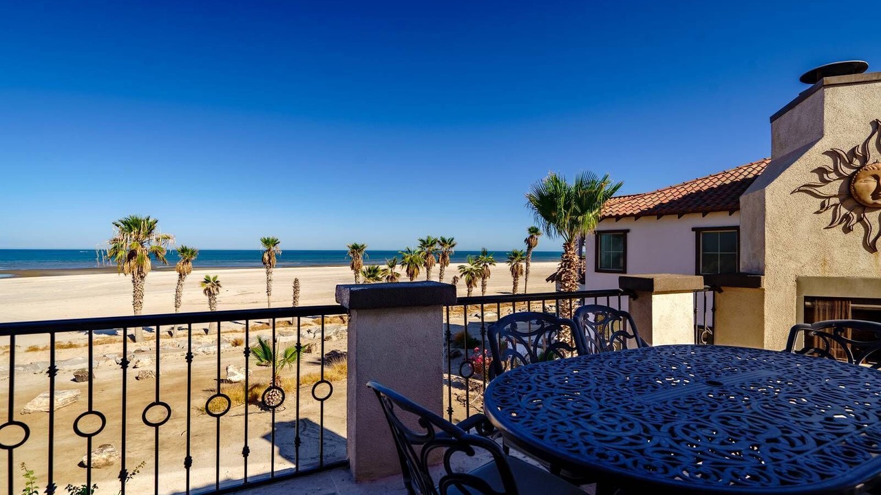 Photo of Patio Balcony in El Dorado Ranch
