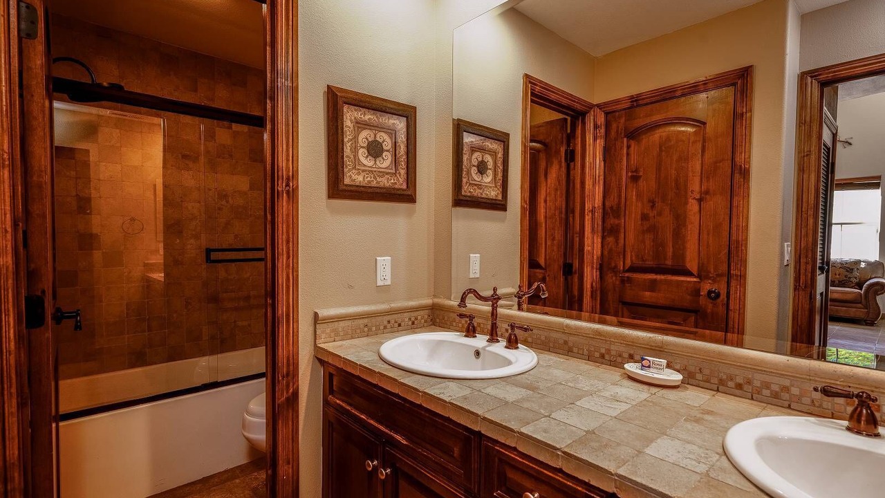 Photo of Bathroom in El Dorado Ranch