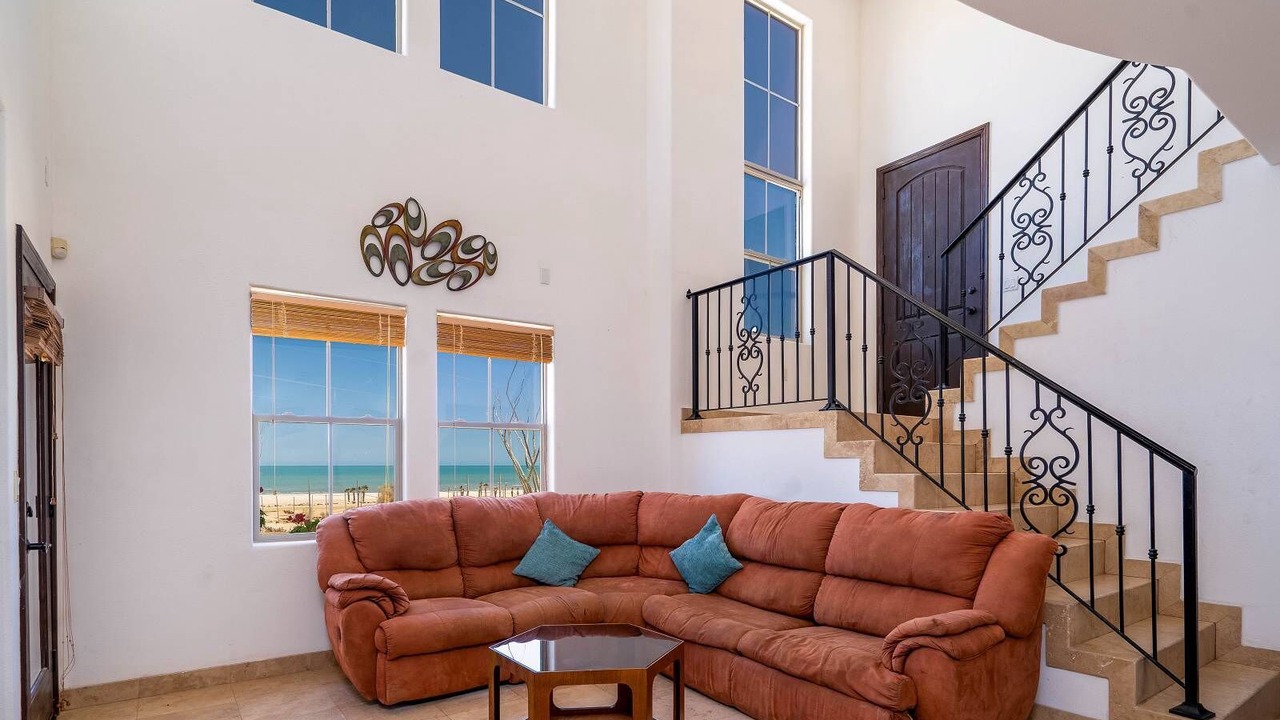 Photo of Bedroom in El Dorado Ranch