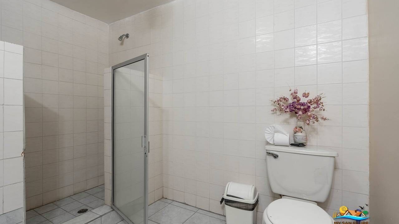 Photo of Bathroom in Verdugo