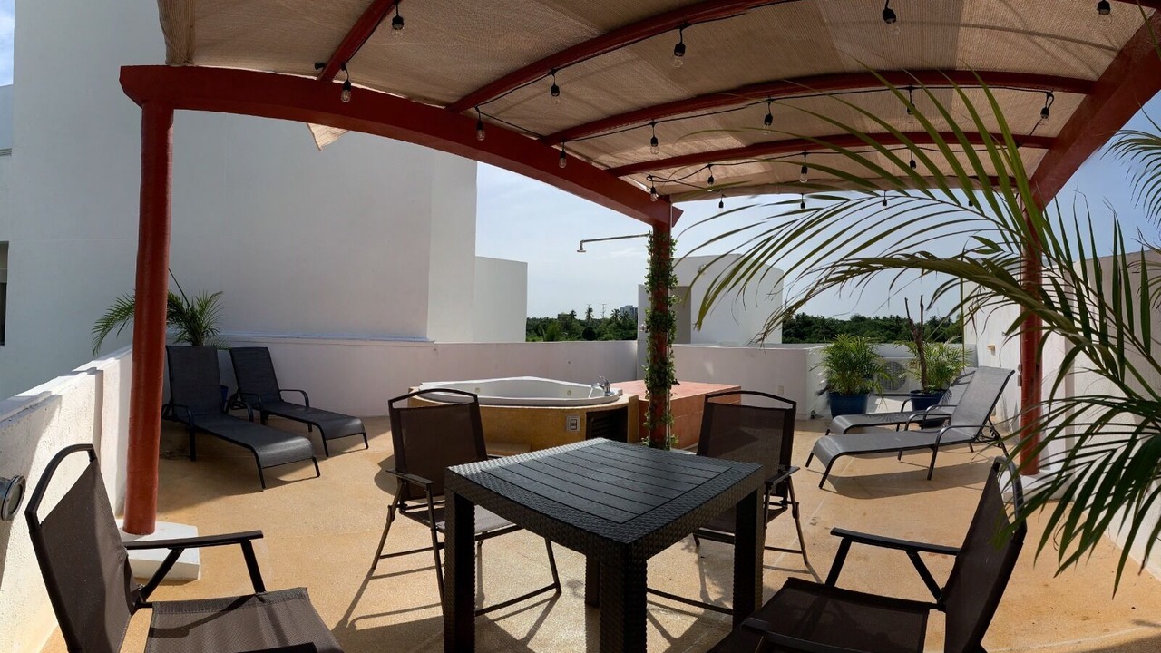 Photo of Patio Balcony in Granjas del Marques