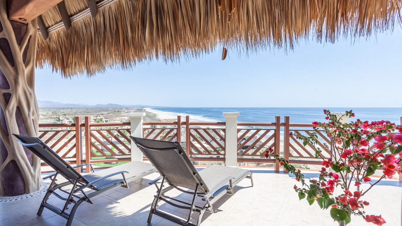 Photo of Patio Balcony in San Pedro Mixtepec