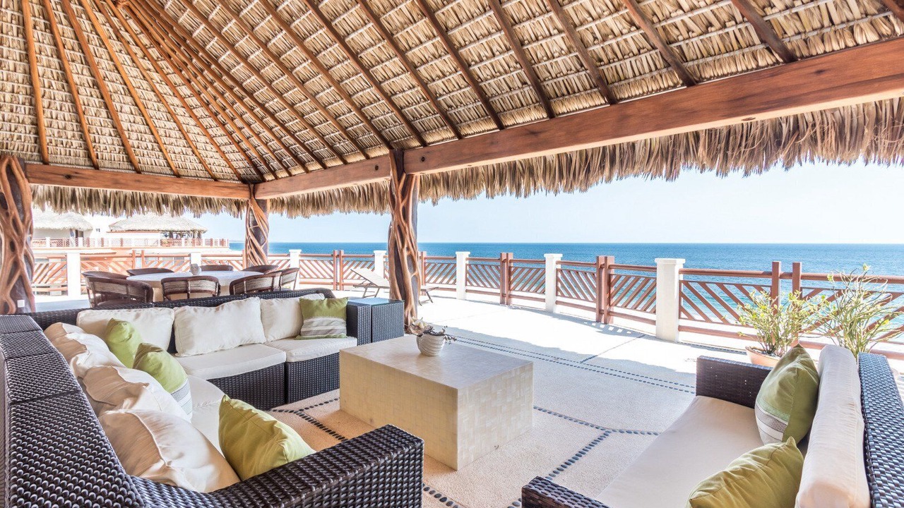 Photo of Patio Balcony in San Pedro Mixtepec
