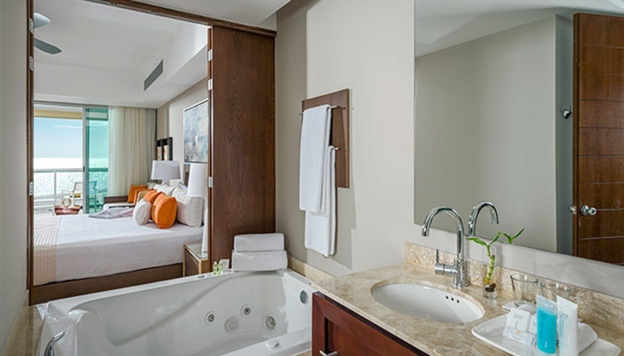 Photo of Bathroom in Granjas del Marques