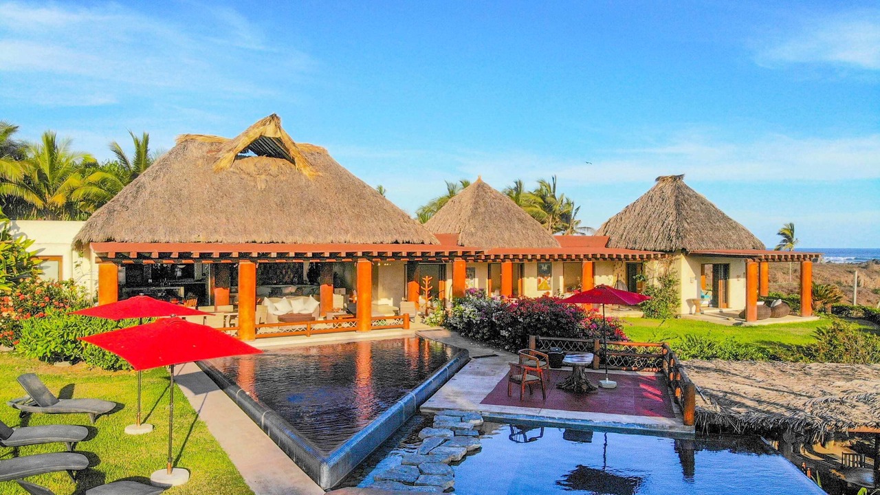Photo of Outdoor in Petacalco
