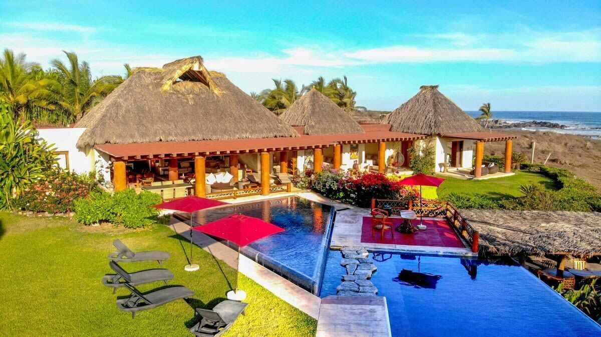 Photo of Outdoor in Petacalco