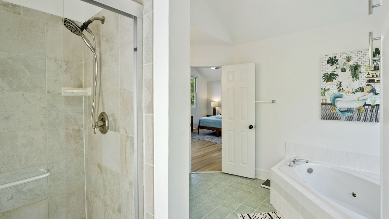 Photo of Bathroom in Sunset Point