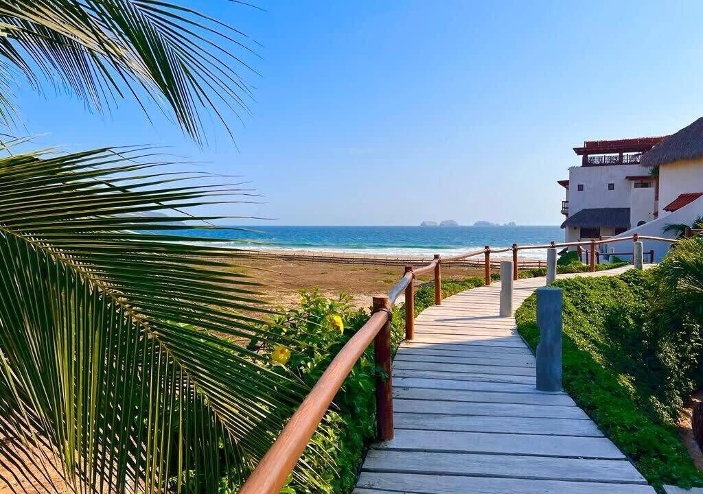 Photo of Others in Ixtapa - Zihuatanejo