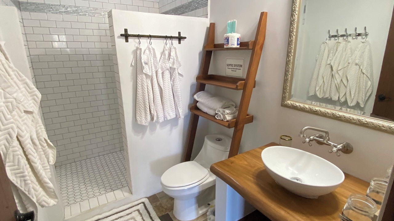 Photo of Bathroom in Los Barriles