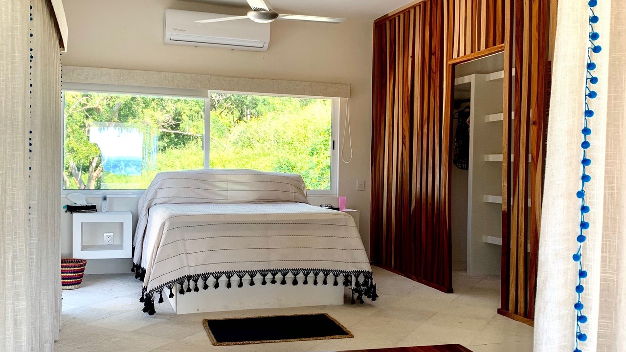 Photo of Bedroom in Salchi