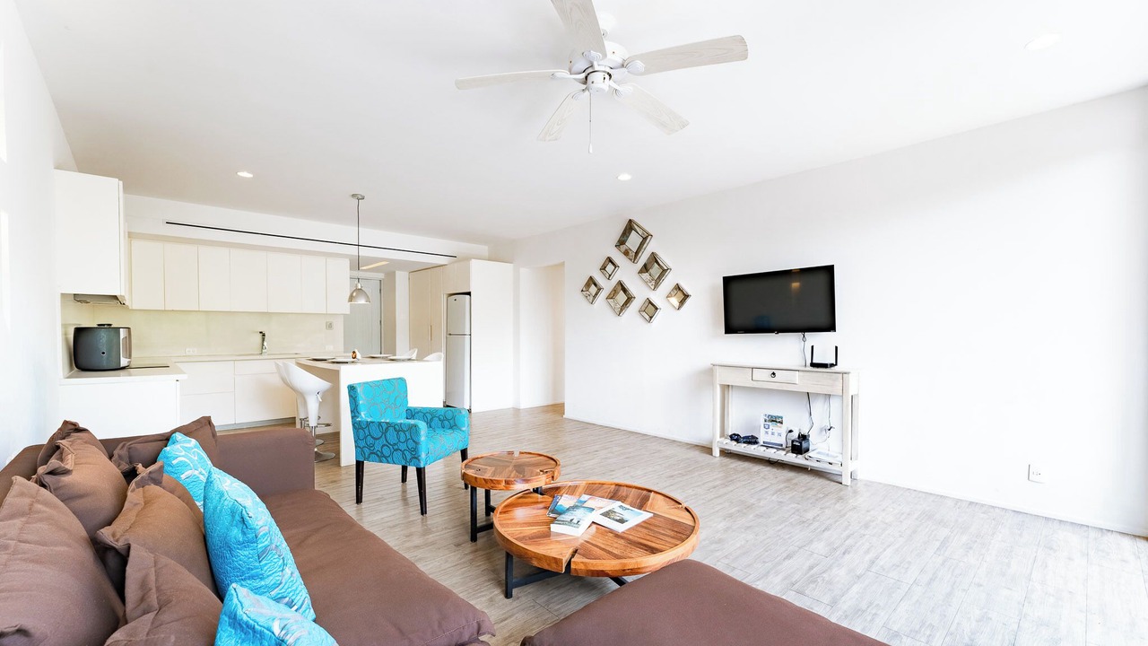 Photo of Livingroom in R