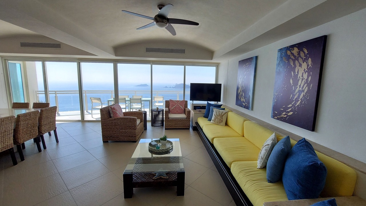 Photo of Livingroom in Ixtapa