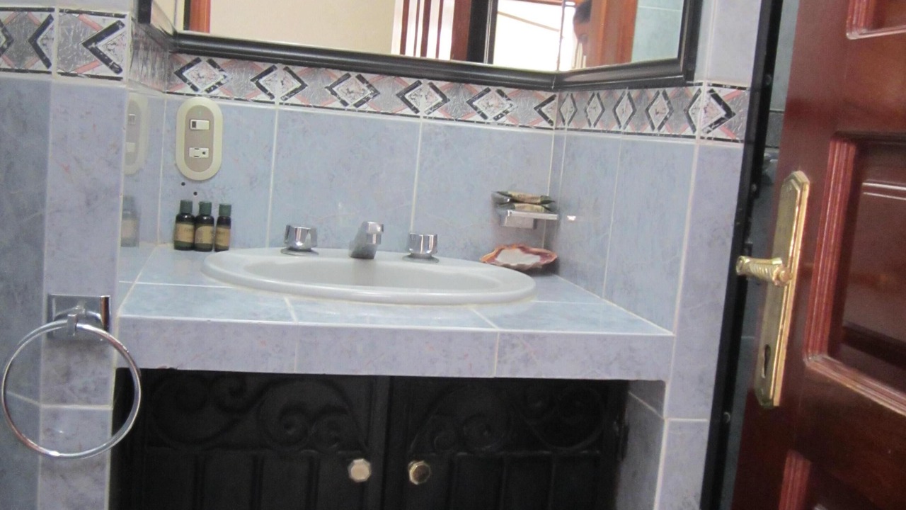 Photo of Bathroom in Raquet Club