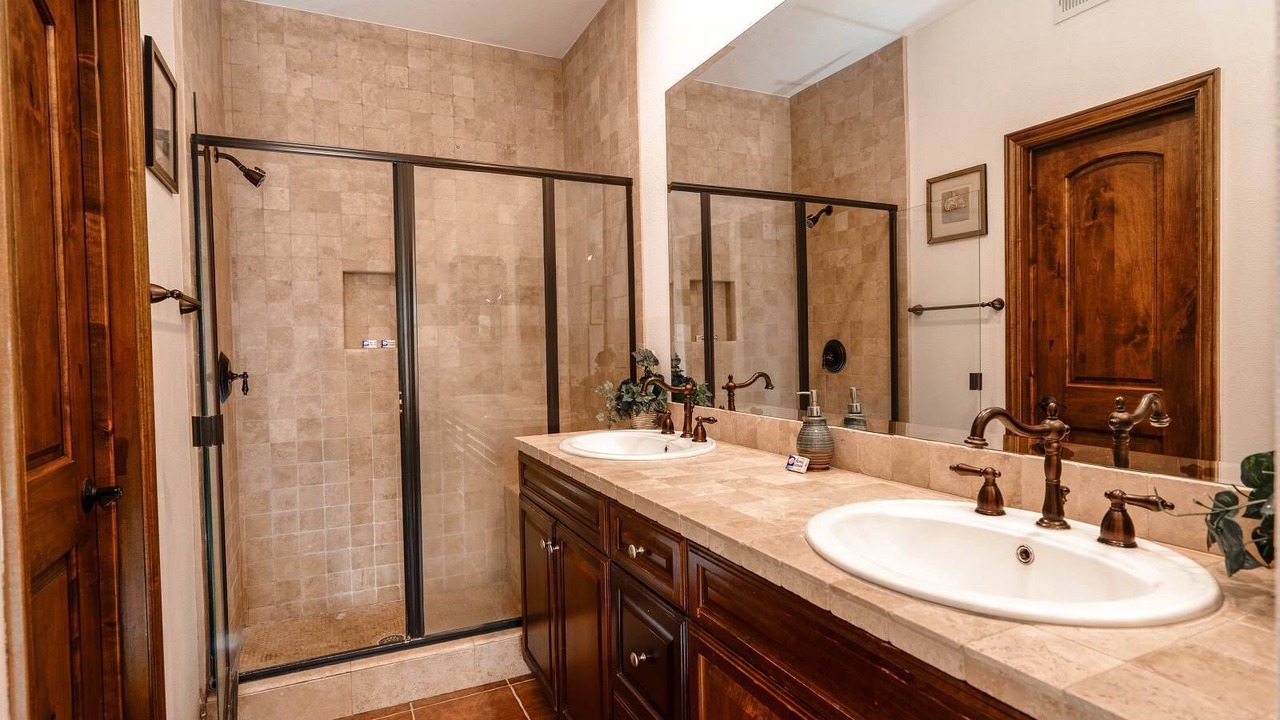 Photo of Bathroom in El Dorado Ranch