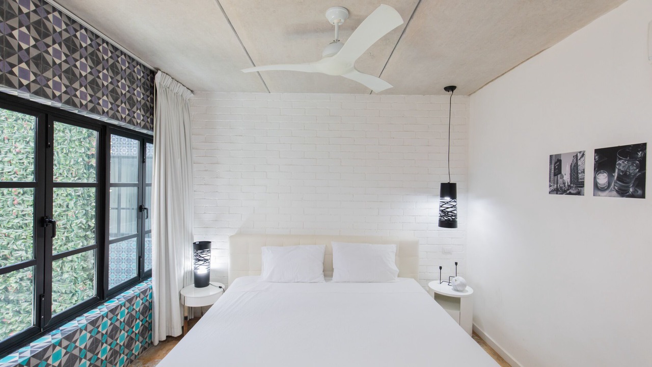 Photo of Bedroom in 12th Street