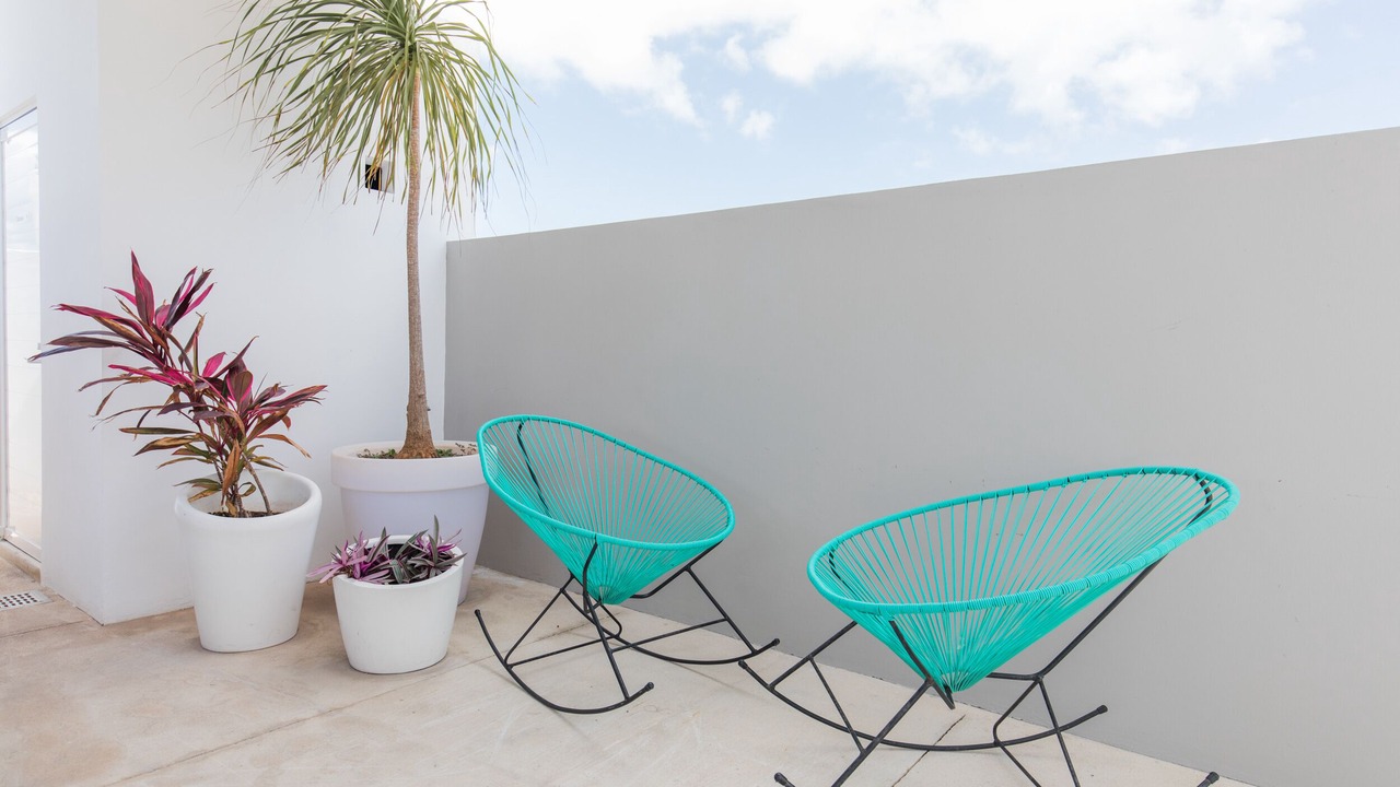 Photo of Patio Balcony in 12th Street