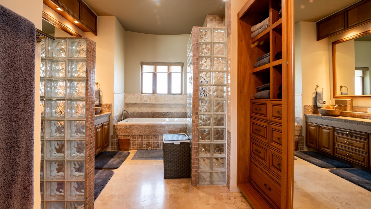 Photo of Bathroom in Cerritos