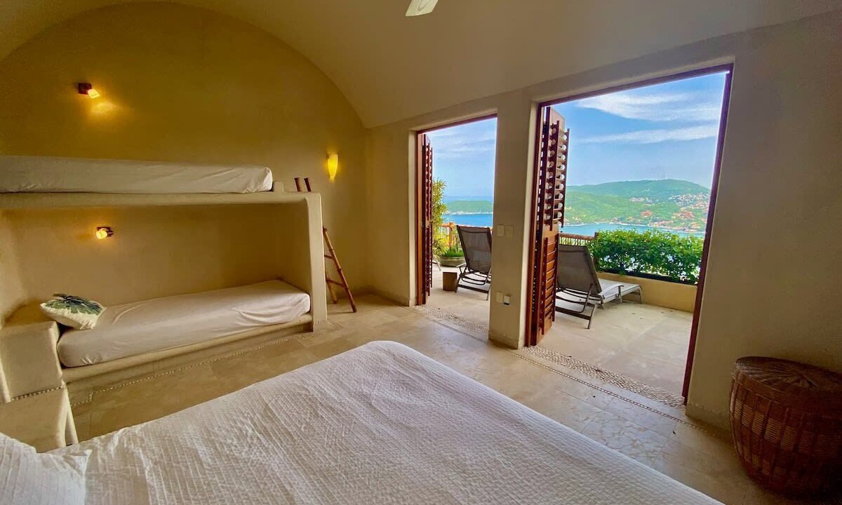 Photo of Bedroom in Playa Las Gatas
