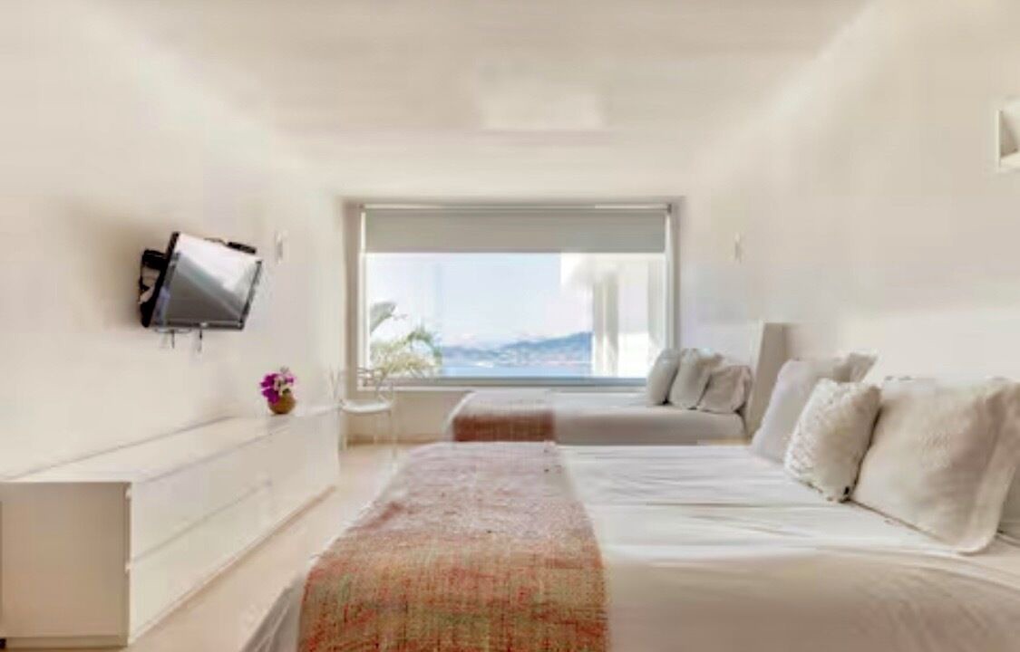 Photo of Bedroom in Las Brisas