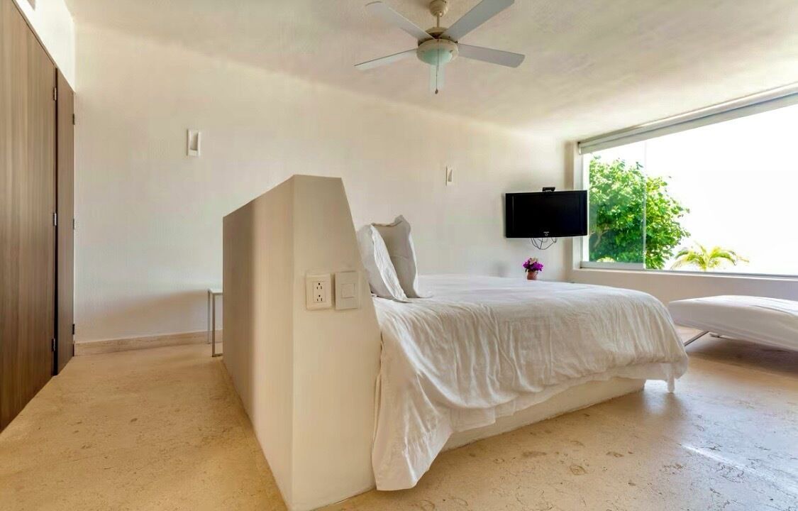 Photo of Bedroom in Las Brisas