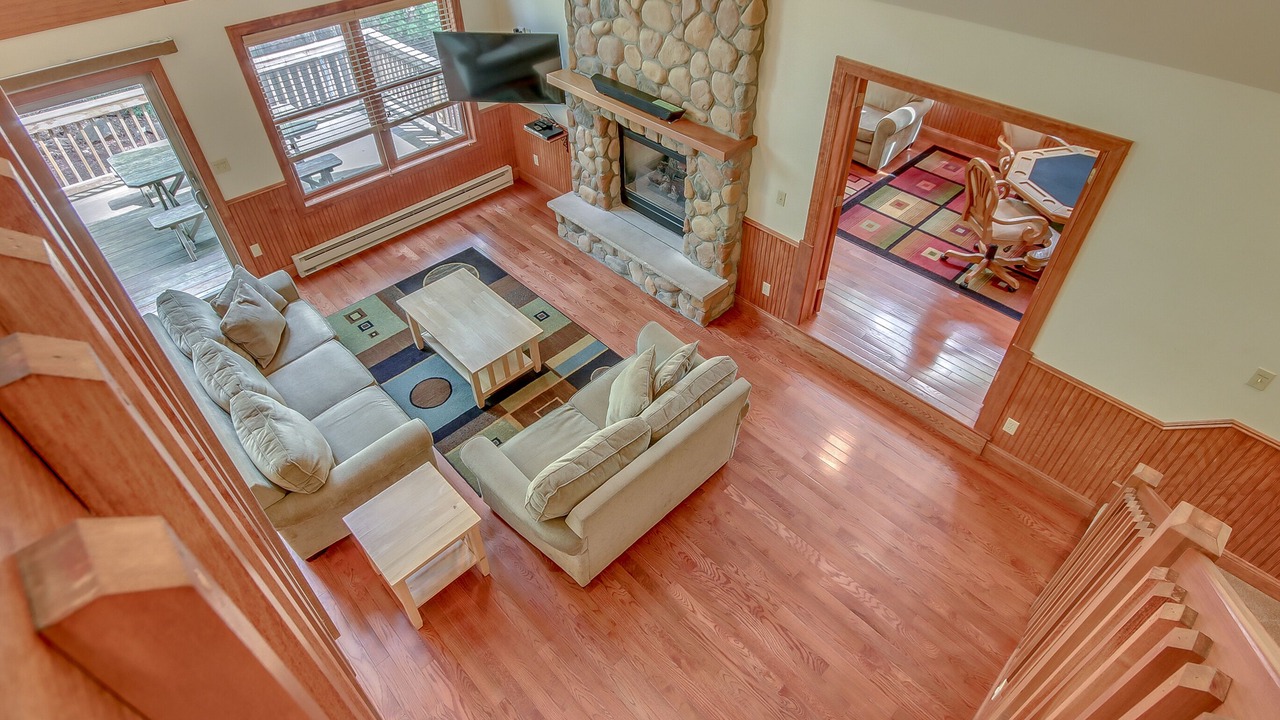 Photo of Livingroom in Lake Harmony Estates