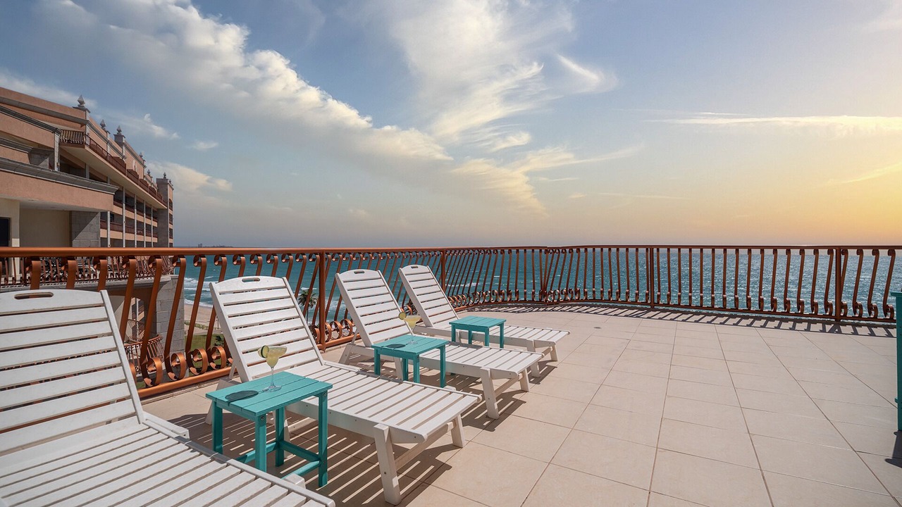 Photo of Patio Balcony in Sandy Beach