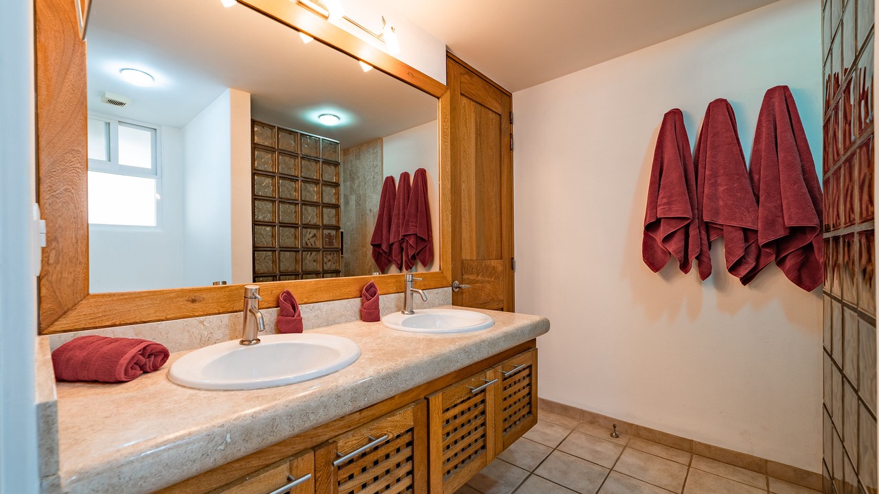 Photo of Bathroom in P Chahue