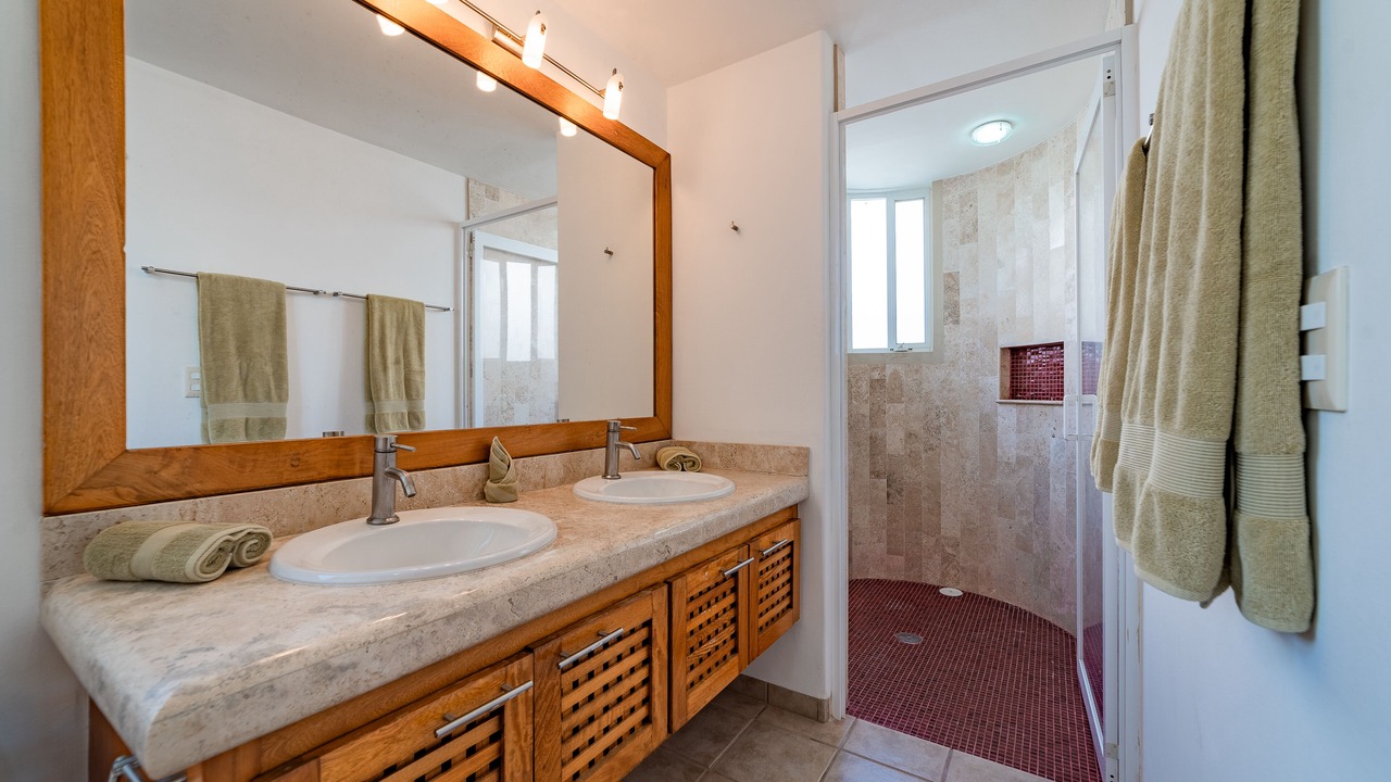 Photo of Bathroom in P Chahue