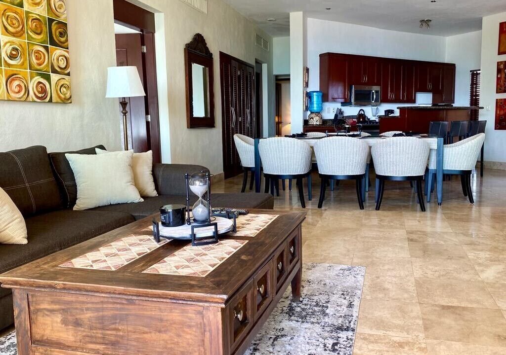 Photo of Livingroom in Downtown