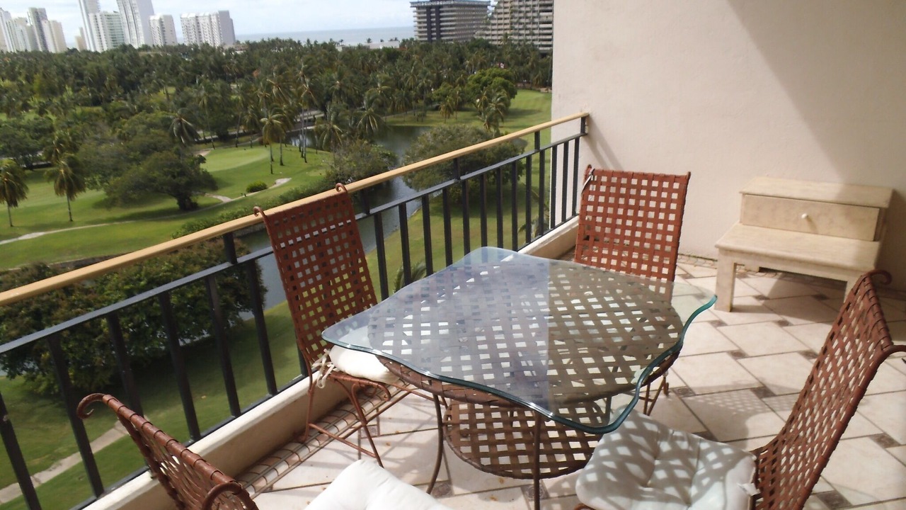 Photo of Patio Balcony in Granjas del Marques