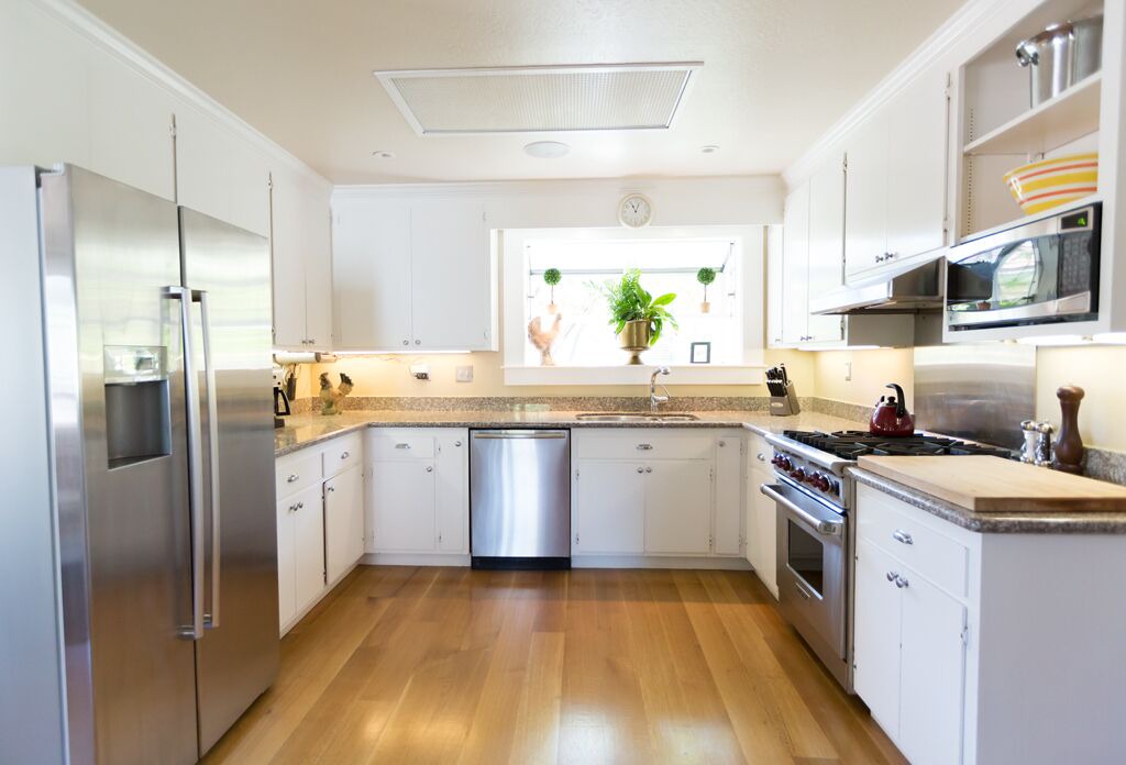 Photo of Kitchen in St. Helena