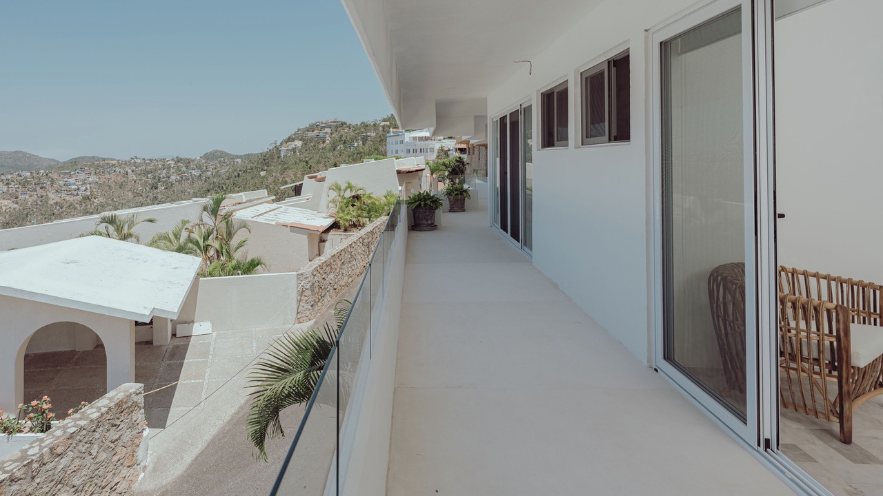 Photo of Patio Balcony in Las Brisas