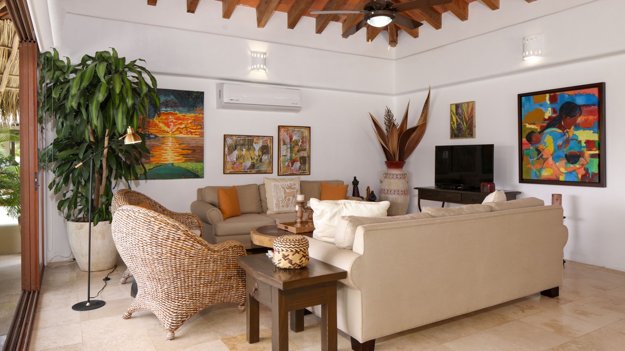 Photo of Livingroom in North End