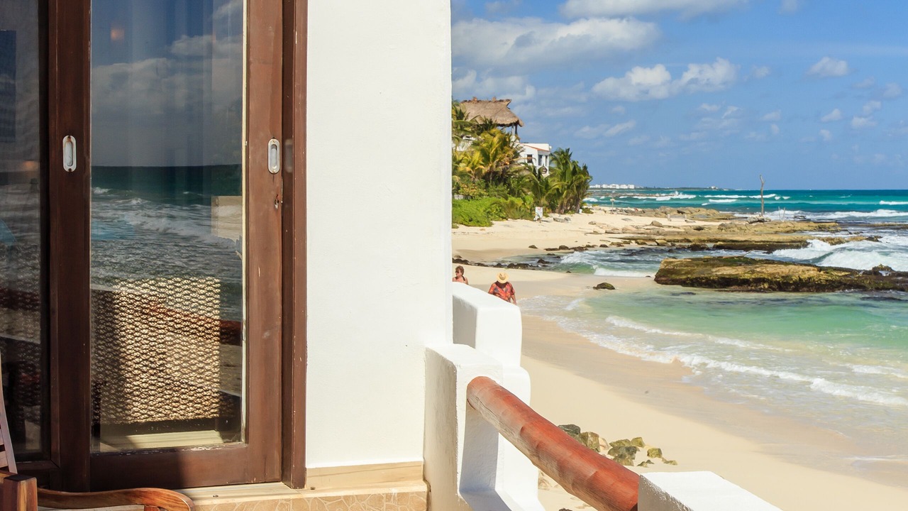Photo of Patio Balcony in Playa del Secreto
