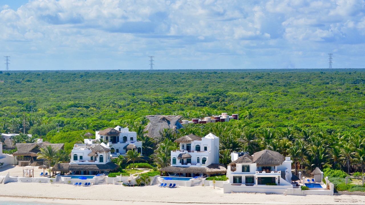 Photo of Others in Playa del Secreto
