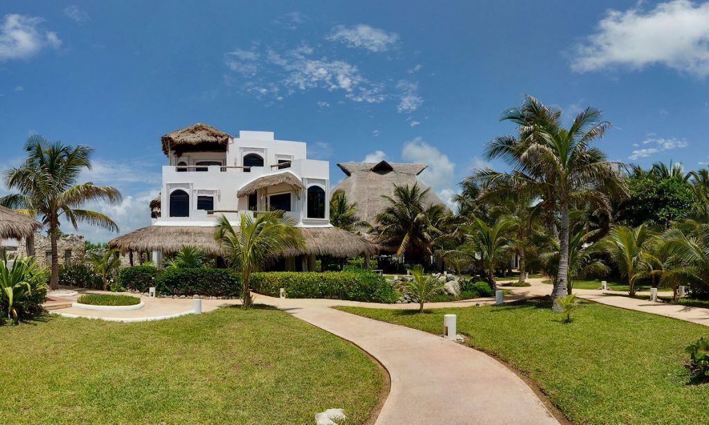 Photo of Others in Playa del Secreto